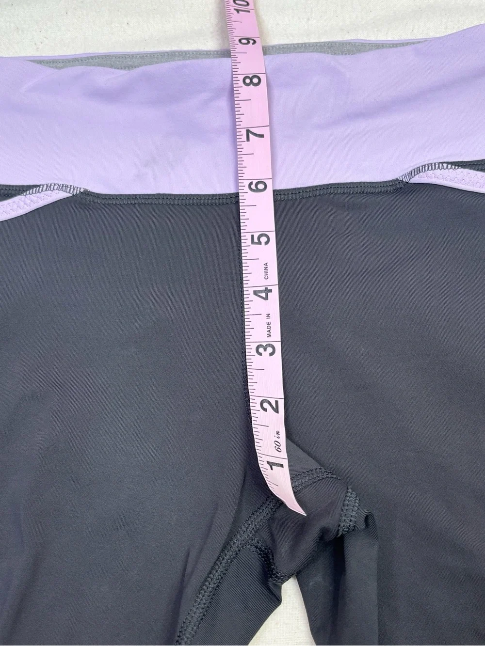 🍋Lululemon Run: Pace Crop Soot/Pretty Purple Size 4 Low Rise Run Tight Fit *Mark